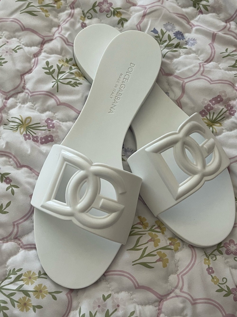 Dolce & Gabbana White Logo Slide Sandals — Women's Slip-Ons